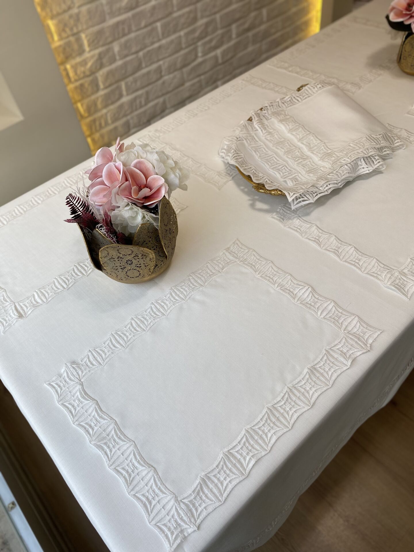 12’li Fransız Dantelli Amerikan Servis | Beyaz