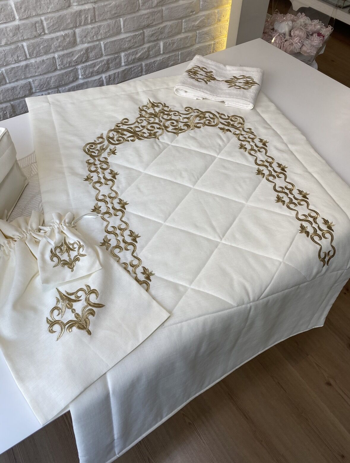 Nakışlı Seccade Takımı | Ekru&Gold