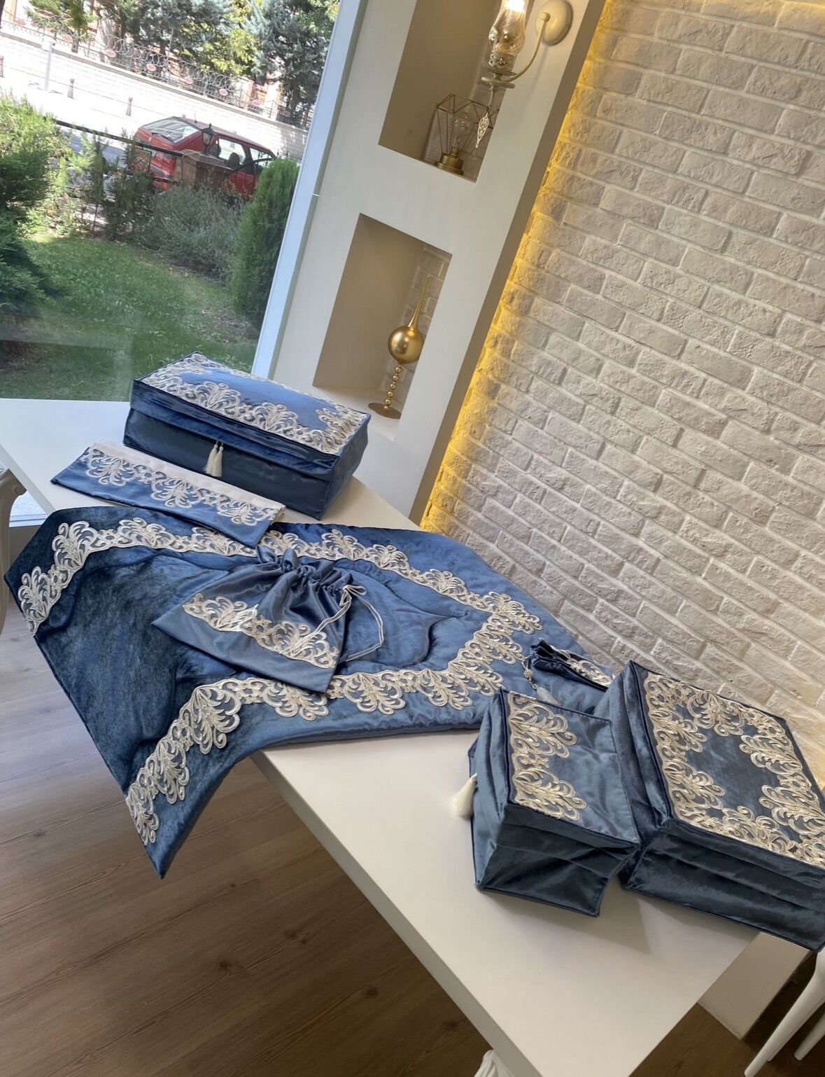 Fransız Dantelli Bohça Seti | Çelik Mavi