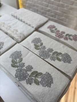 Fransız Dantelli Havlu