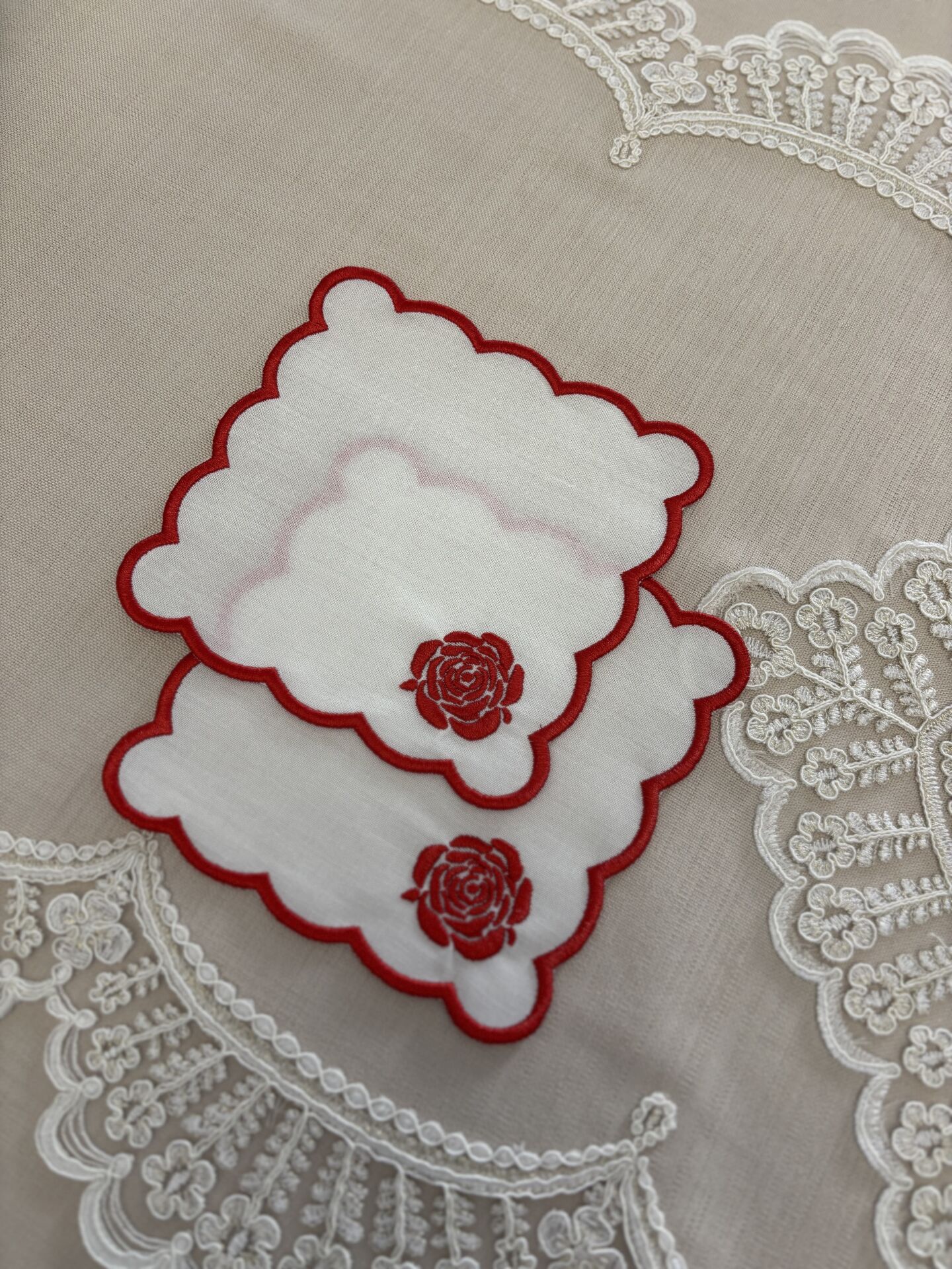 6’lı Kokteyl Peçete | Ekru&Kırmızı