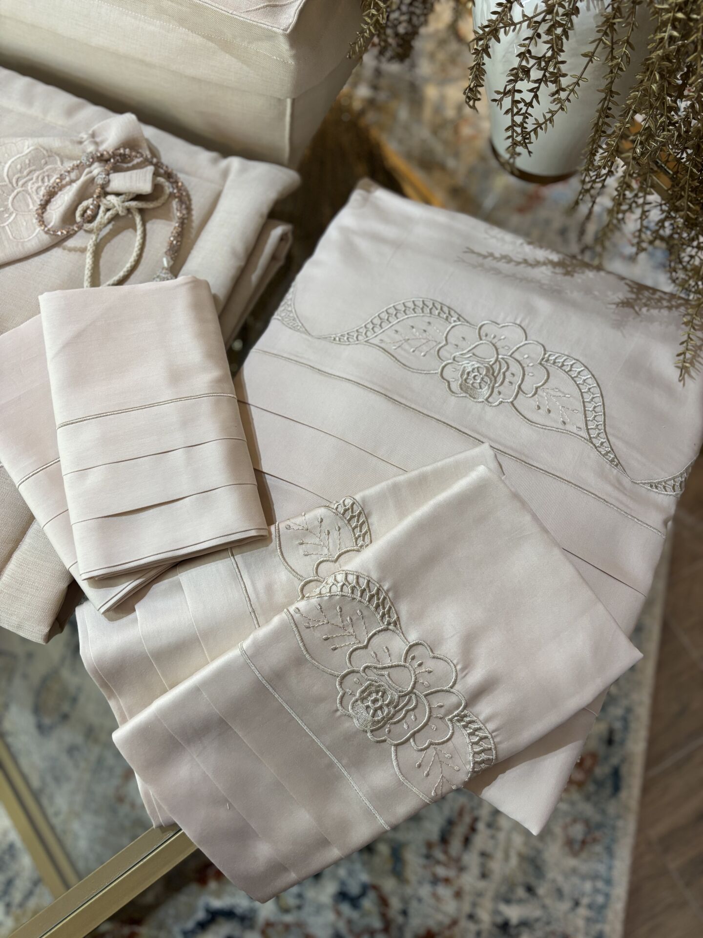 Nakışlı Nevresim Takımı | Cappuccino