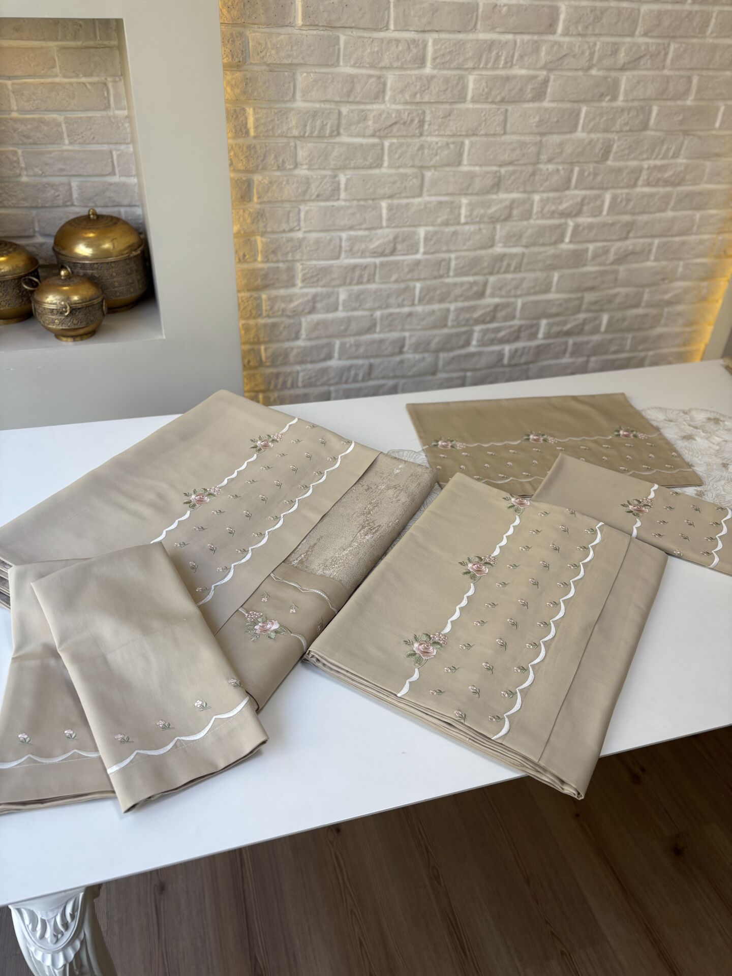 Nakışlı Pike&Nevresim Takımı | Cappuccino