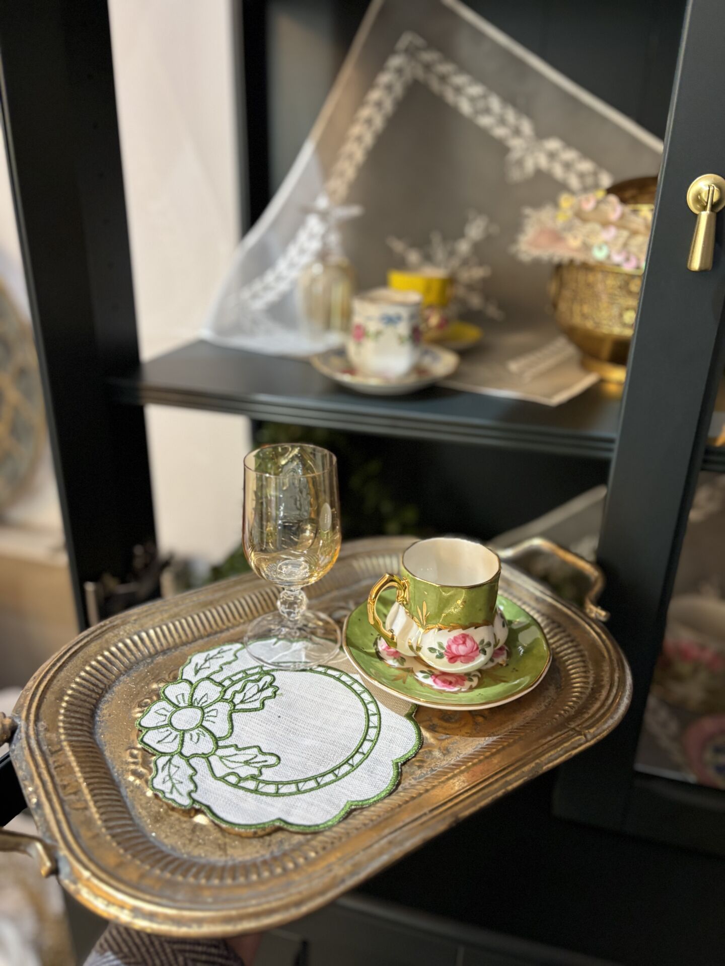 Dekoratif Metal Tepsi