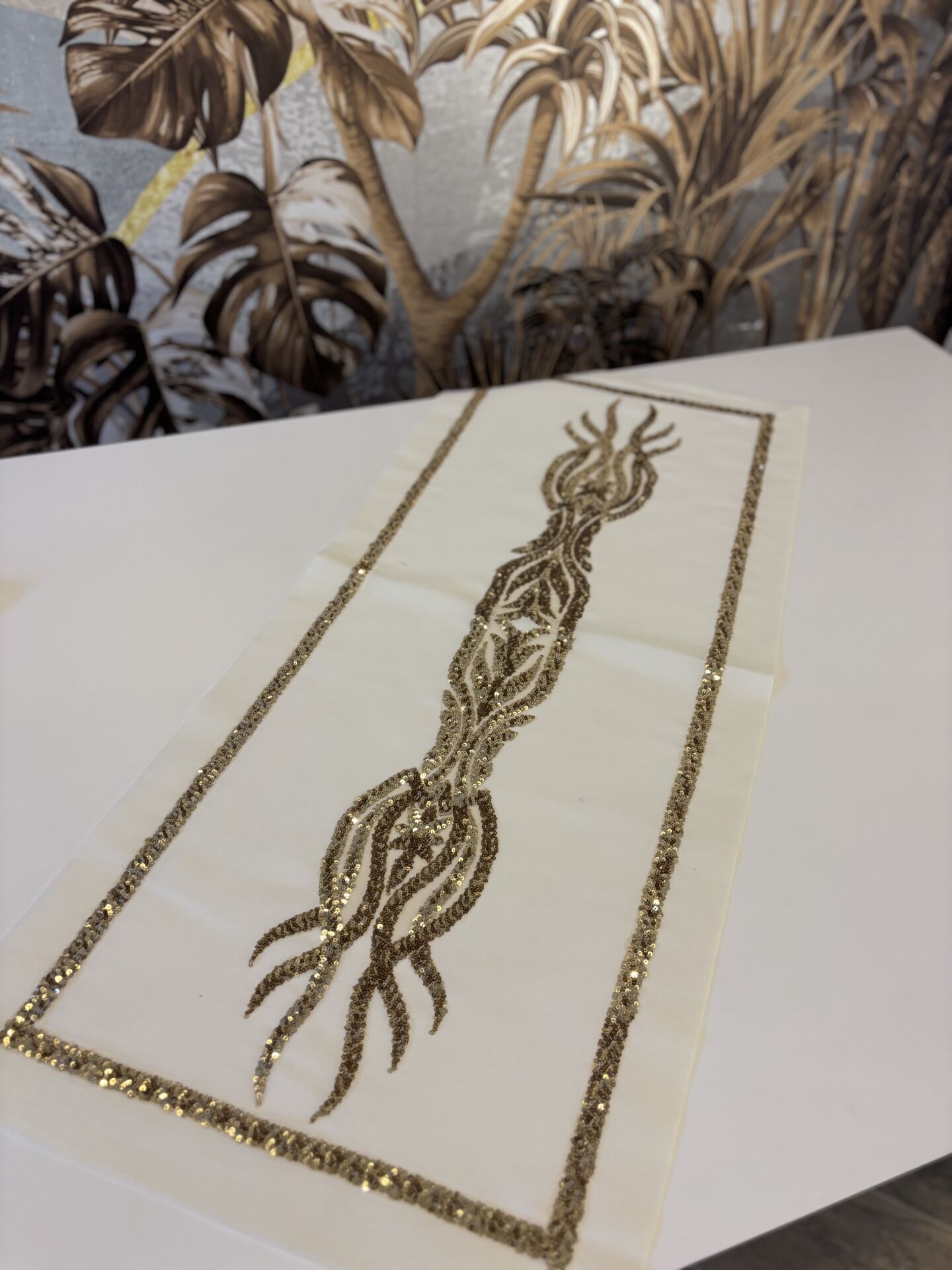 Taş Detaylı Salon Takımı | Ekru&Gold