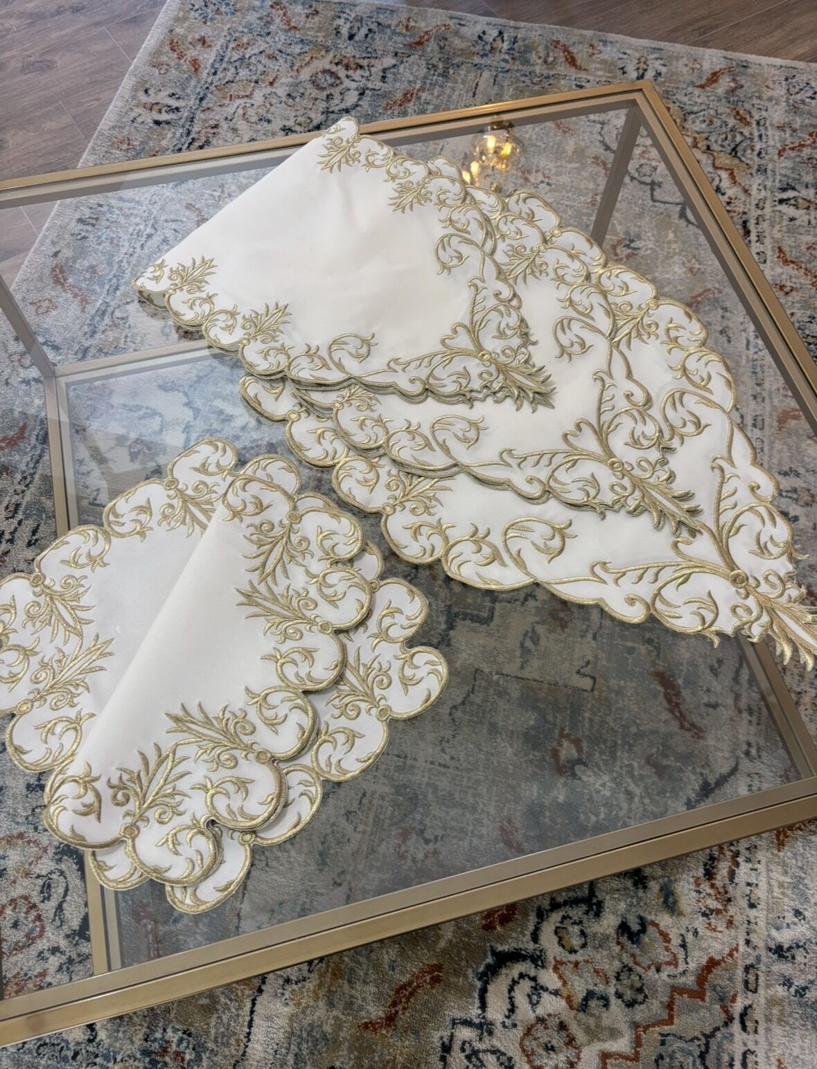 Nakışlı Salon Takımı | Ekru&Gold