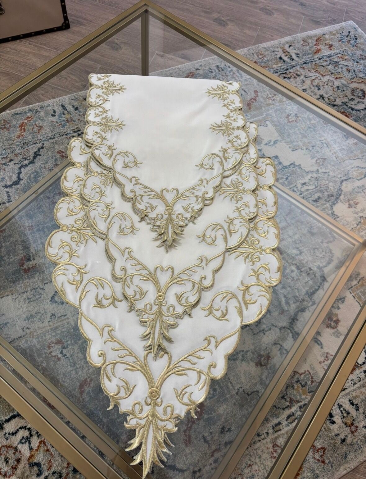 Nakışlı Salon Takımı | Ekru&Gold