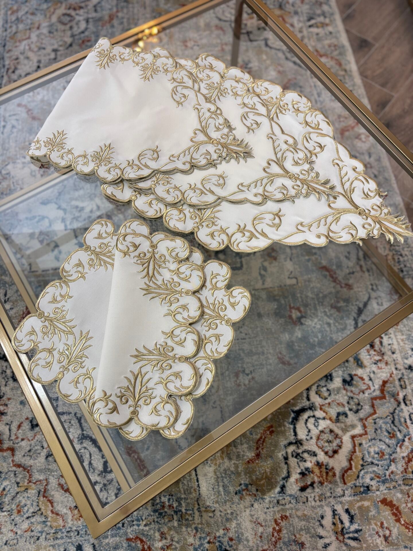 Nakışlı Salon Takımı | Ekru&Gold