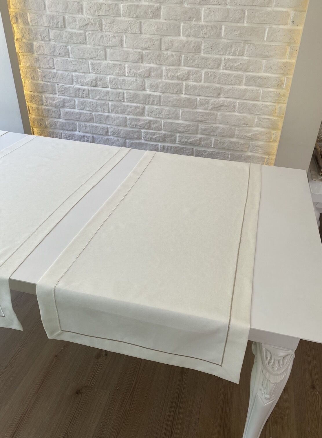 Tek Sıra Pikolu Runner | Ekru&Gümüş