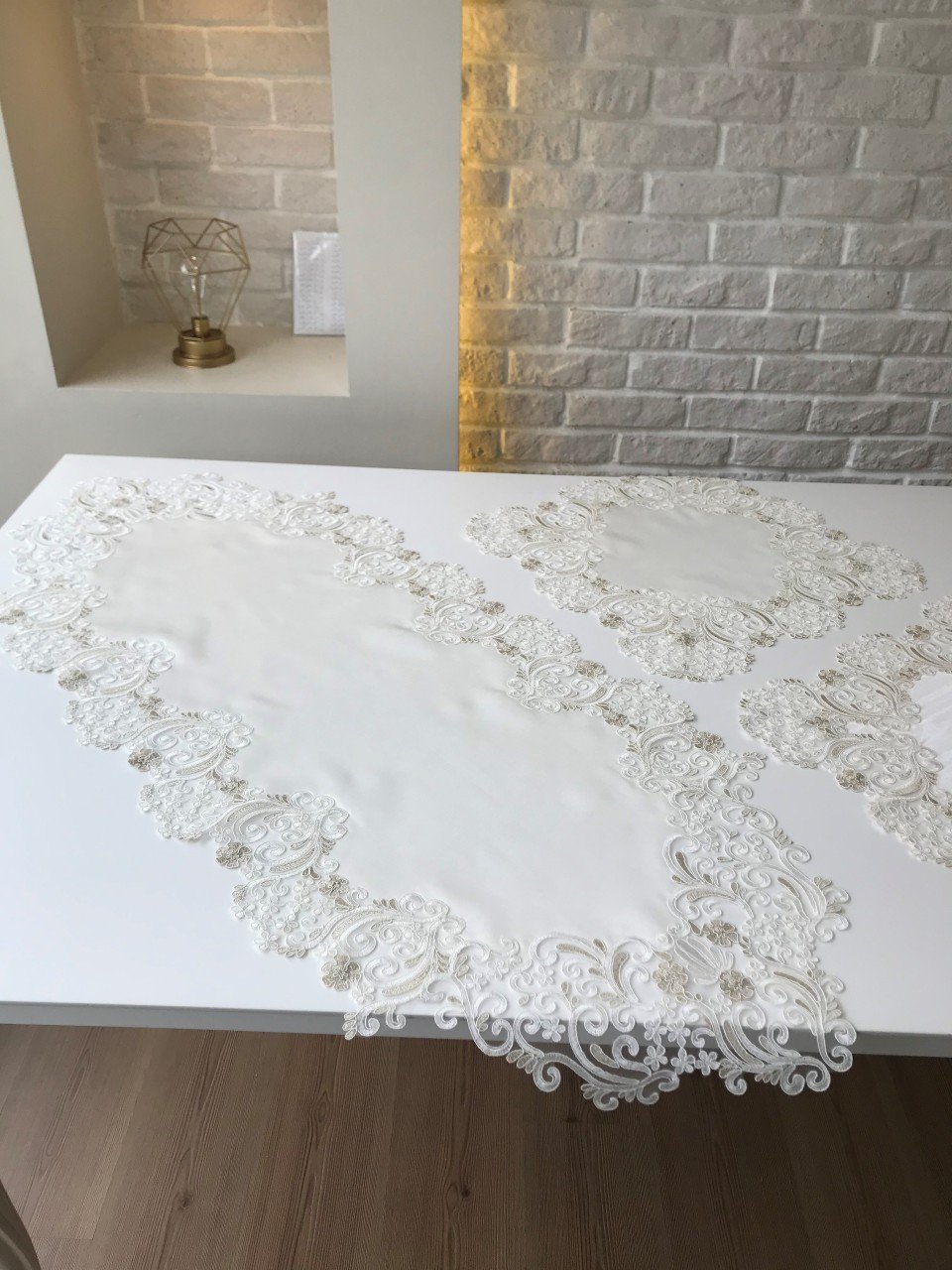 Fransız Dantelli Salon Takımı | Ekru