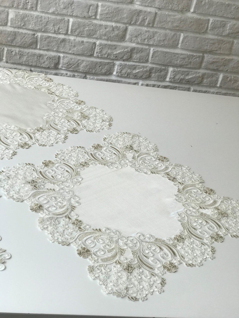 Fransız Dantelli Salon Takımı | Ekru