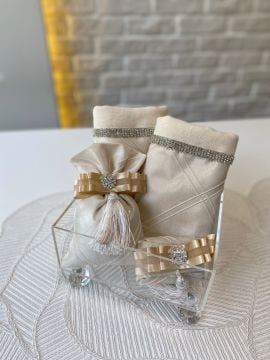 Pleksi Kutulu Havlu Seti