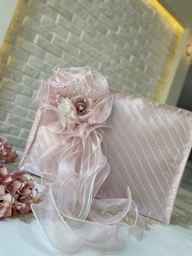 Nervürlü&Buket Detaylı Hurç | Pudra