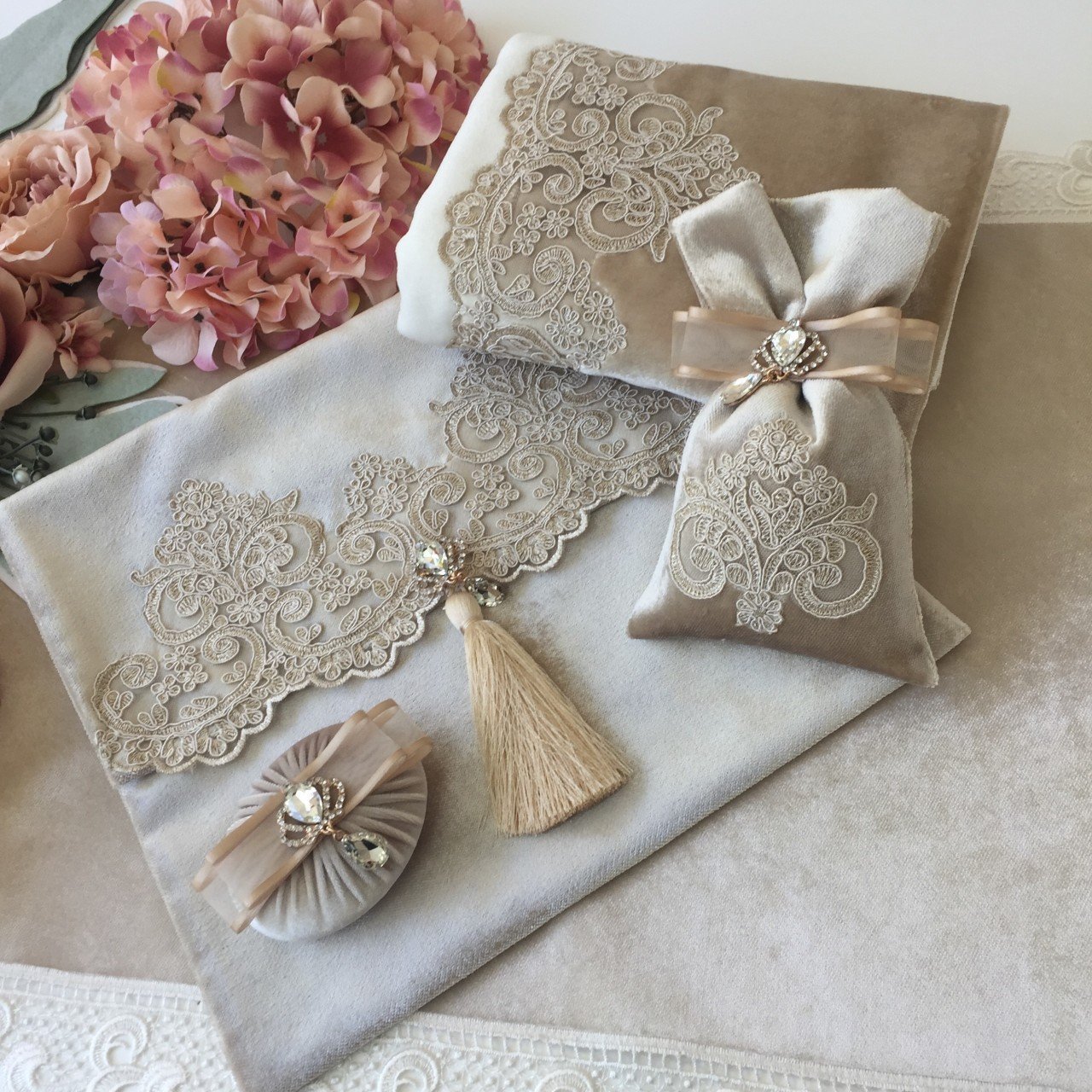 Kadife Hediye Seti | Cappuccino