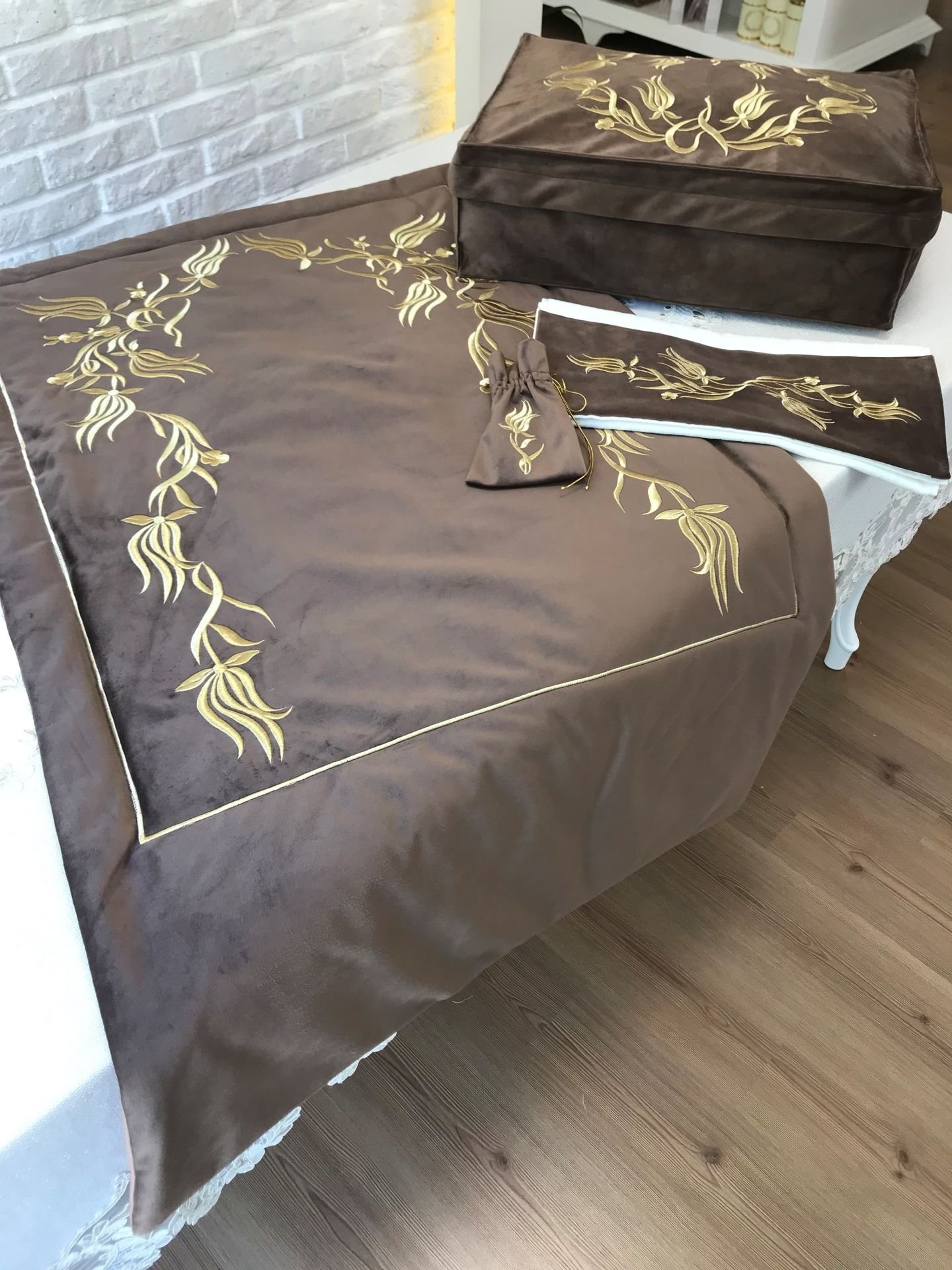 Nakışlı Seccade Takımı | Kahve&Gold