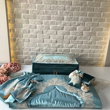 Fransız Dantelli Seccade Takımı |Turkuaz