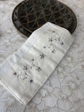 Rokoko Nakışlı&İğne Oyalı Havlu