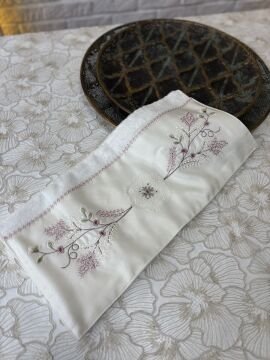 Rokoko Nakışlı&İğne Oyalı Havlu