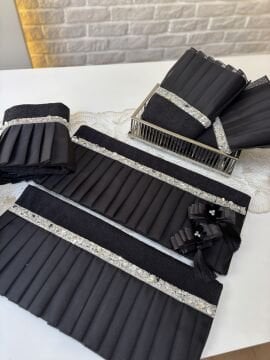 Taş Detaylı Havlu | Siyah