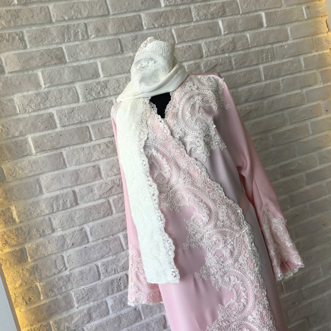Dantelli Namaz Elbisesi&Başörtüsü | Toz Pembe&Ekru